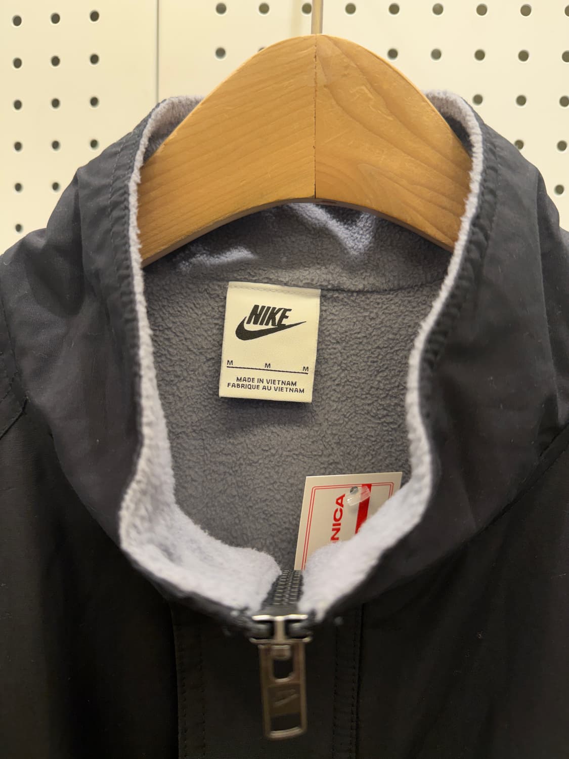 나이키 베이직 스몰로고 블랙 점퍼 U759 상품이미지5