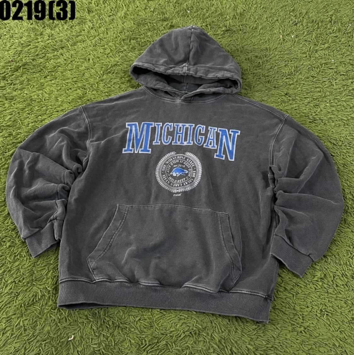 트래블 후드티 상품이미지1