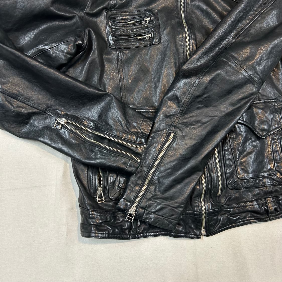 L) 이태리 램스킨 양가죽 멀티 포켓 라이더 자켓 상품이미지4