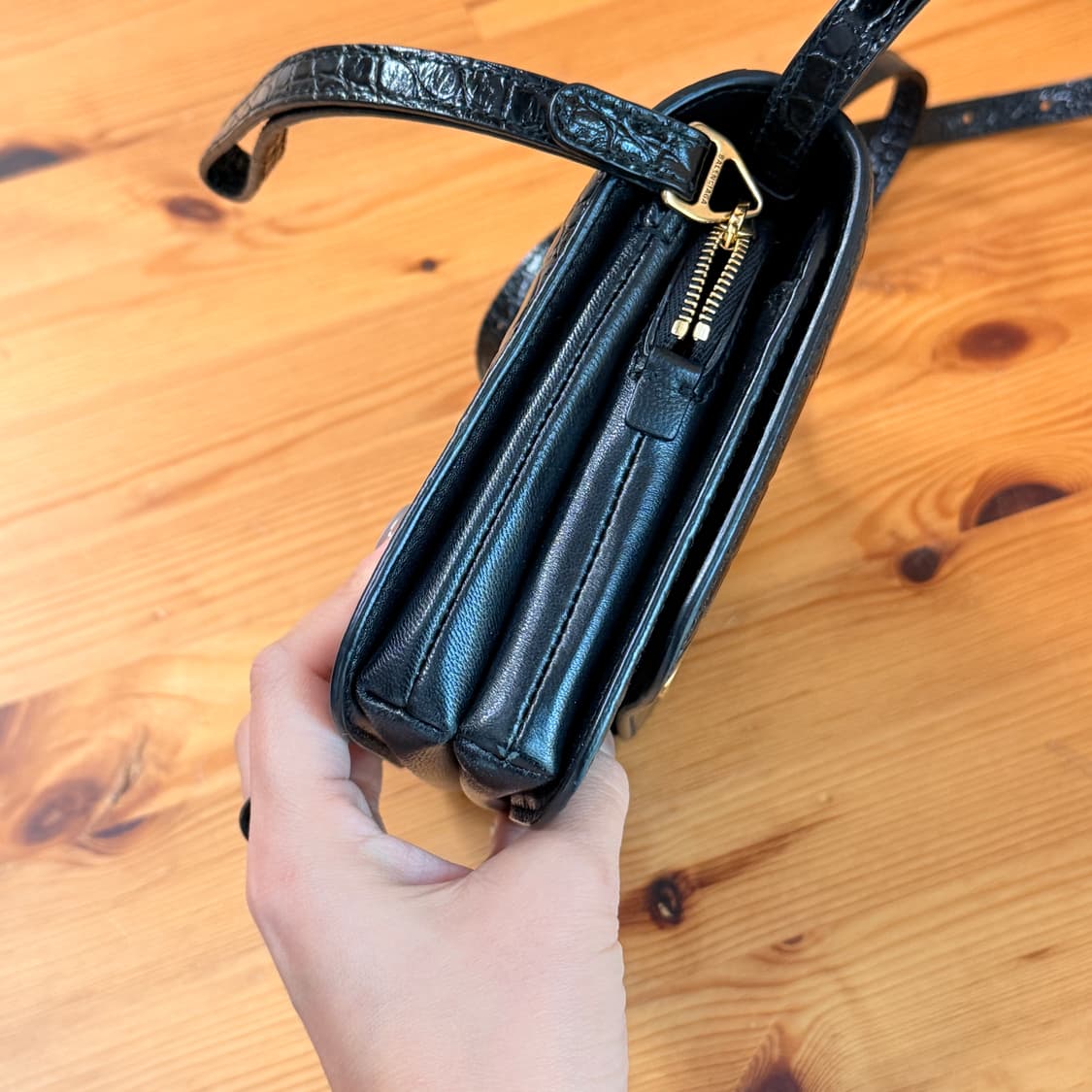 발렌시아가 정품 B로고 크로커 여성 스몰 크로스백 숄더백 상품이미지4