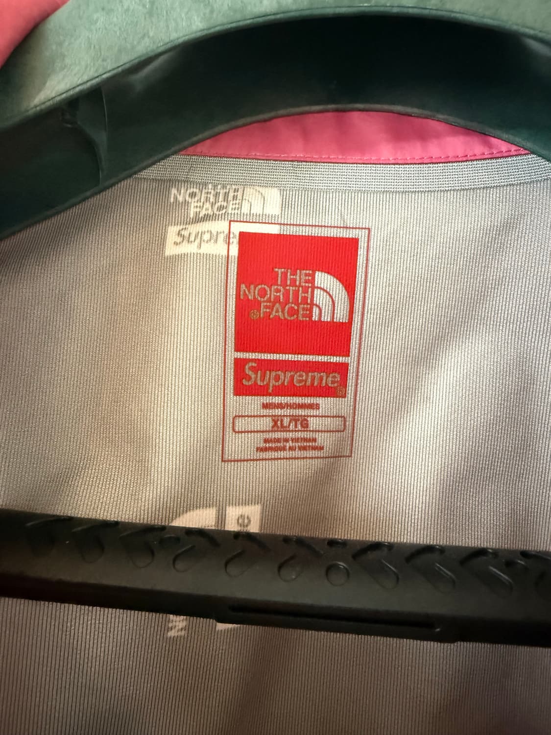 슈프림 써밋 바람막이 XL 상품이미지6
