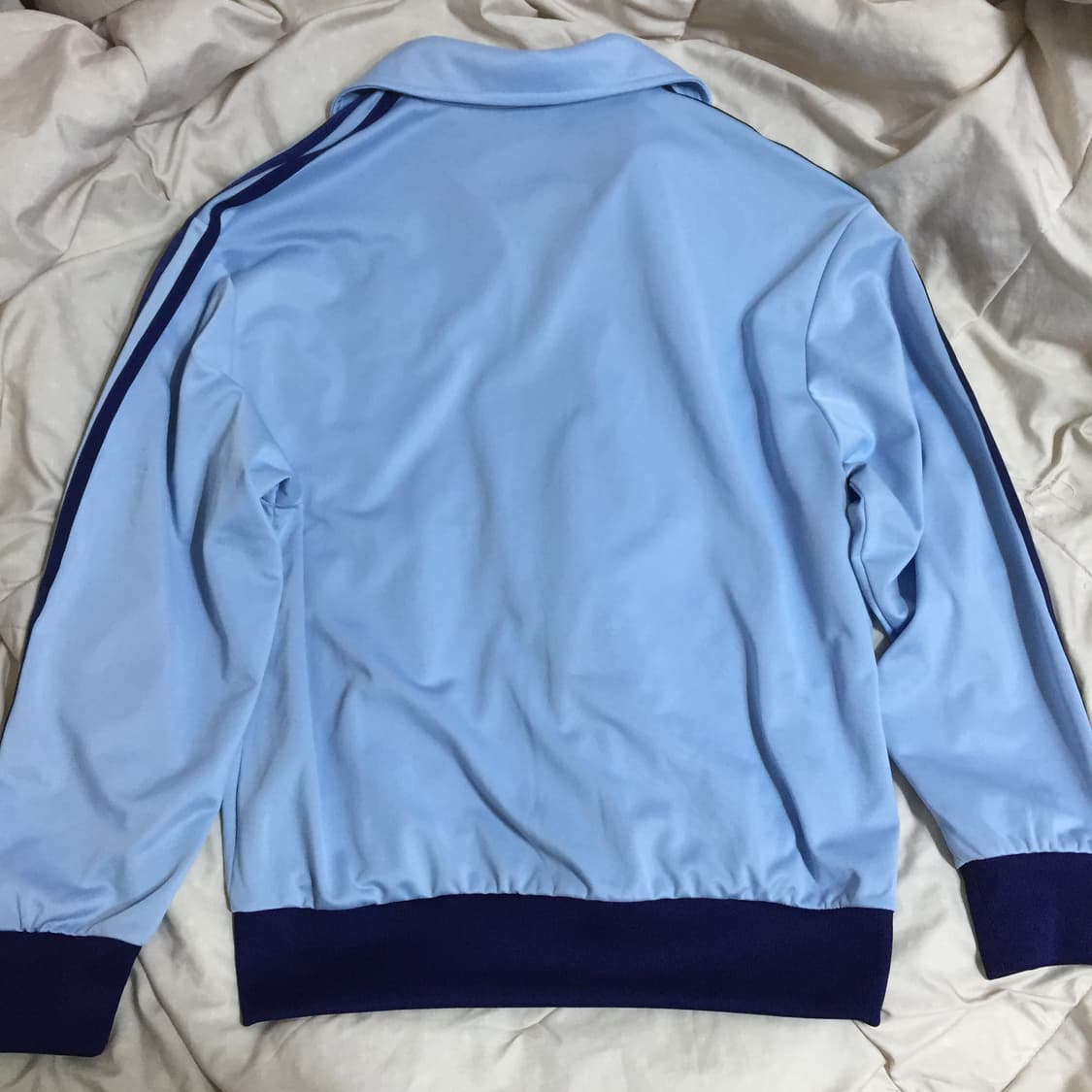 아디다스 파이어버드 배지 트랙 탑 져지 클리어 스카이 L 상품이미지2