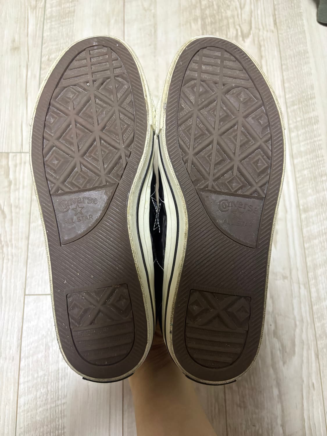 컨버스 원스타 한별 블랙 레더 270 상품이미지6