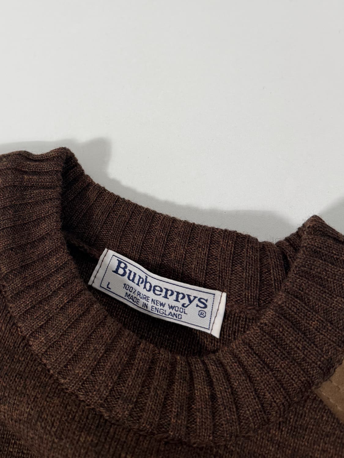 버버리 90‘s 루즈핏 딥브라운 코만도 울 니트 상품이미지6