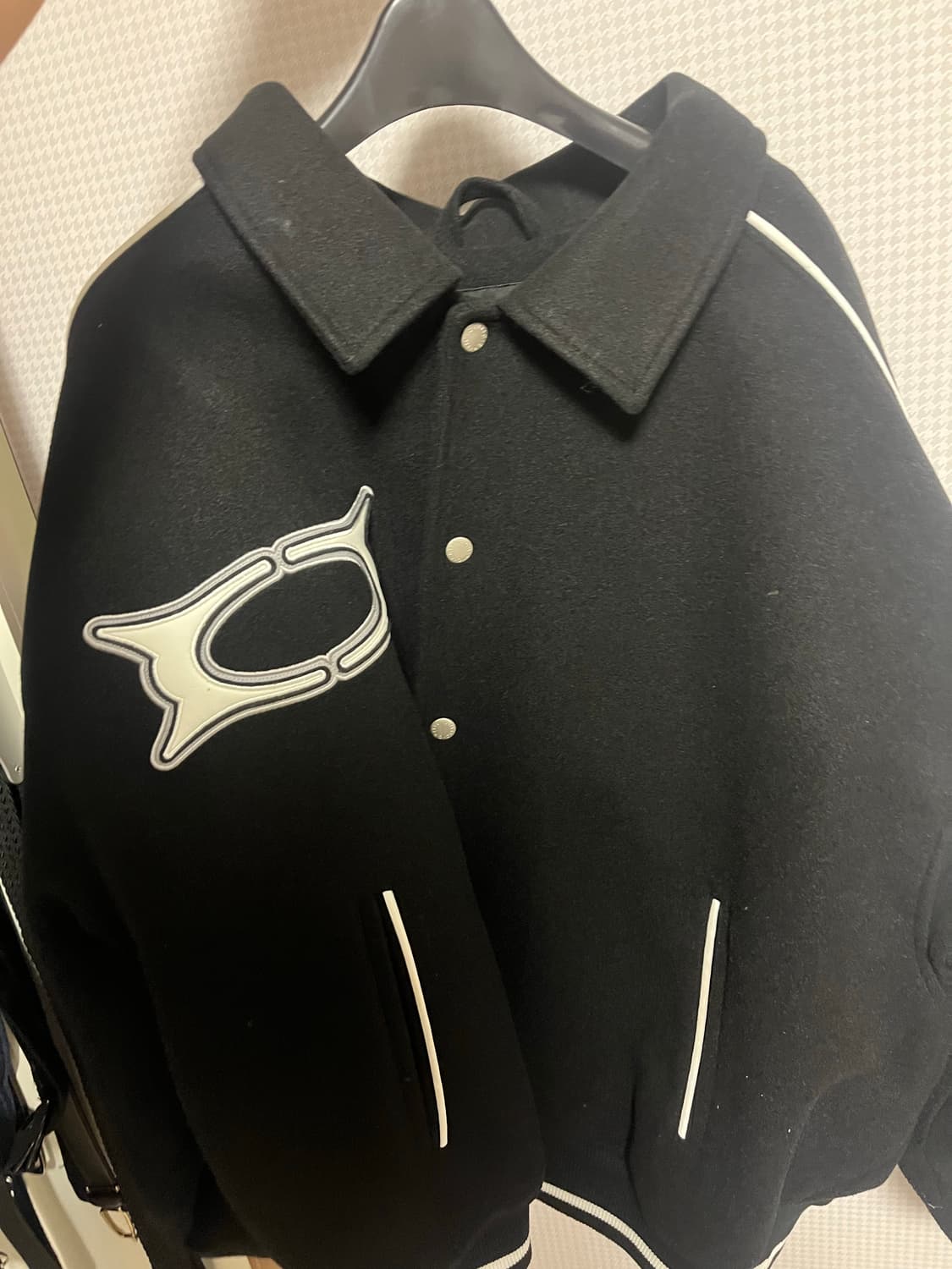 크리틱 자켓 상품이미지1