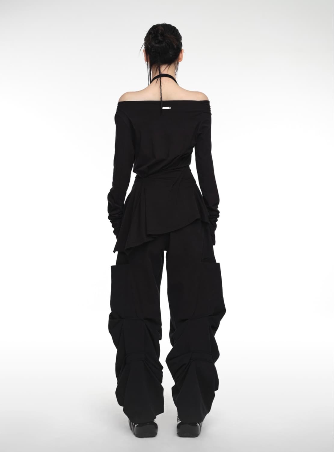 나체 incline draping long sleeve black 상품이미지3