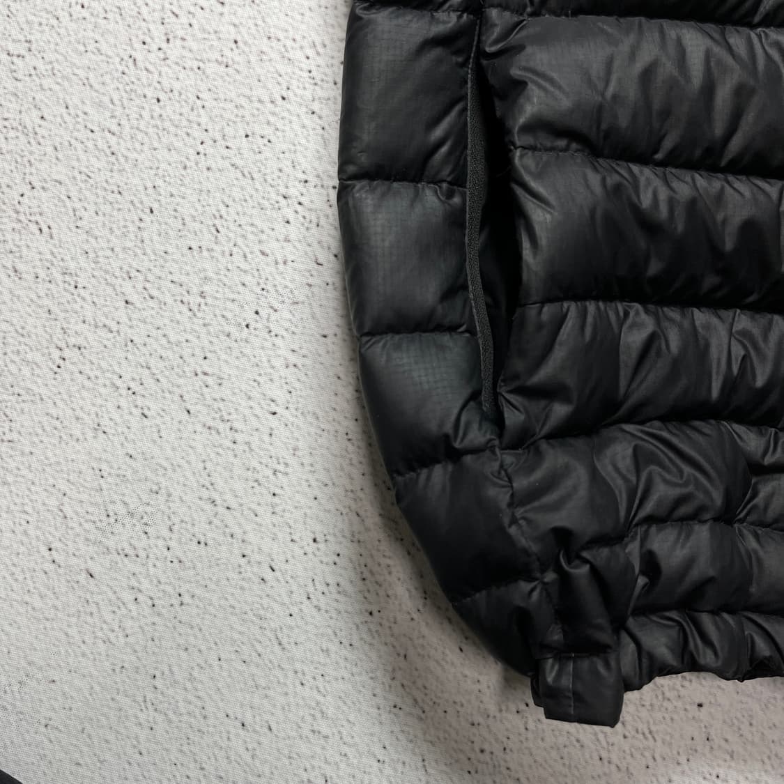 Patagonia Hi-Loft Down Hoody 상품이미지6