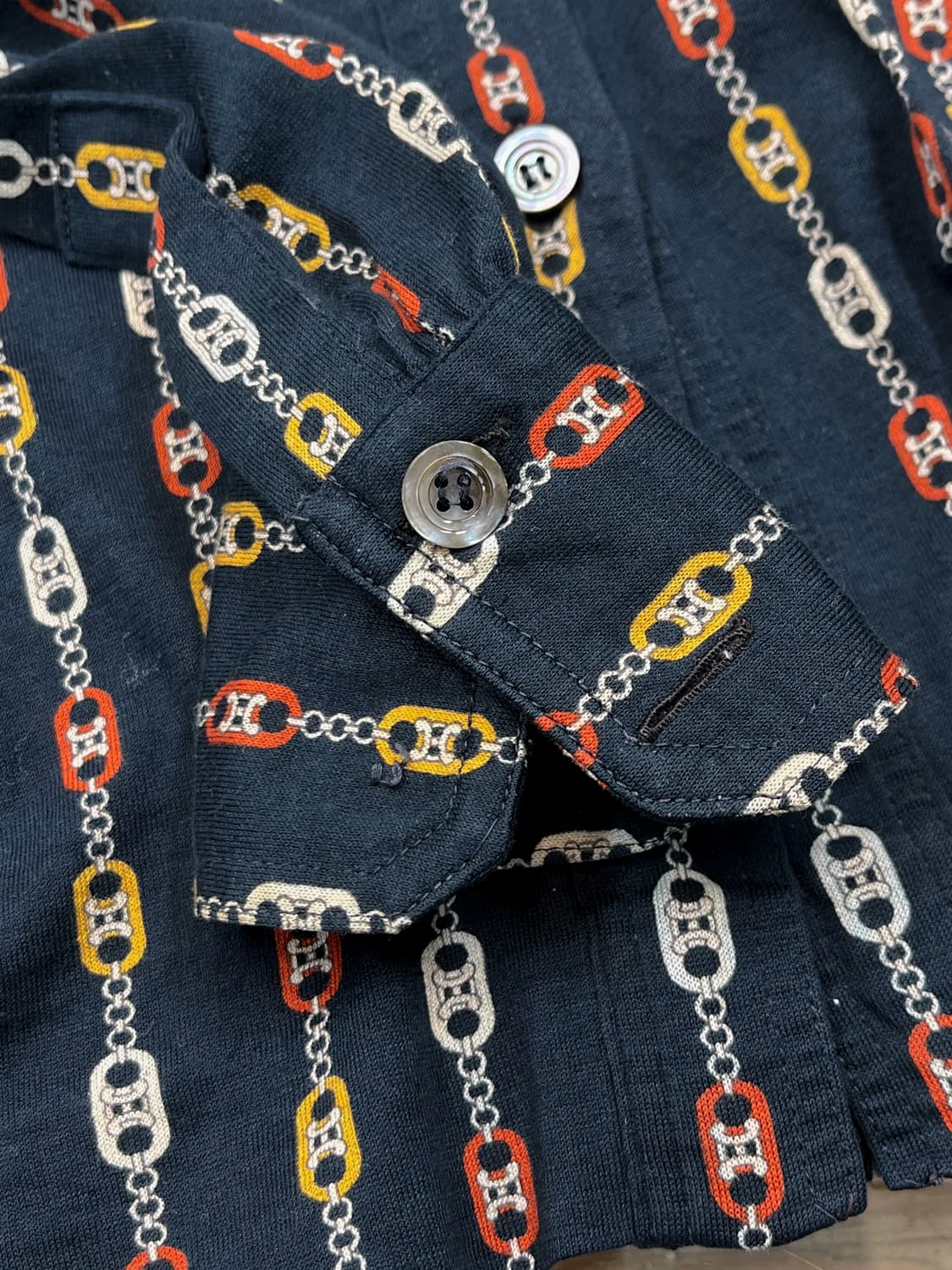 셀린느 80's 트리옹프 체인 로고 셔츠 상품이미지6