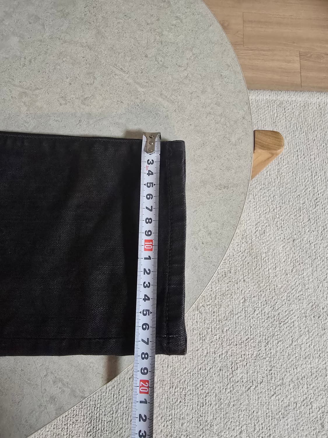 모드나인.mod9 블랙데님진 32사이즈입니다. 상품이미지9