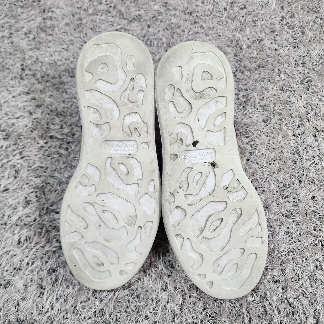 알렉산더맥퀸 스니커즈 37.5 상품이미지6