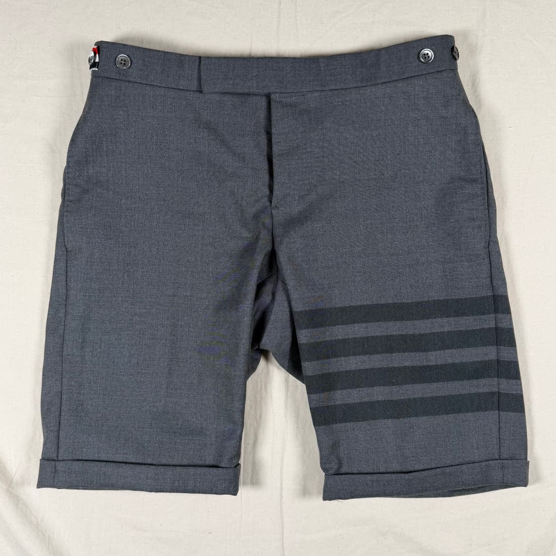 톰브라운 사선완장 반바지 상품이미지1