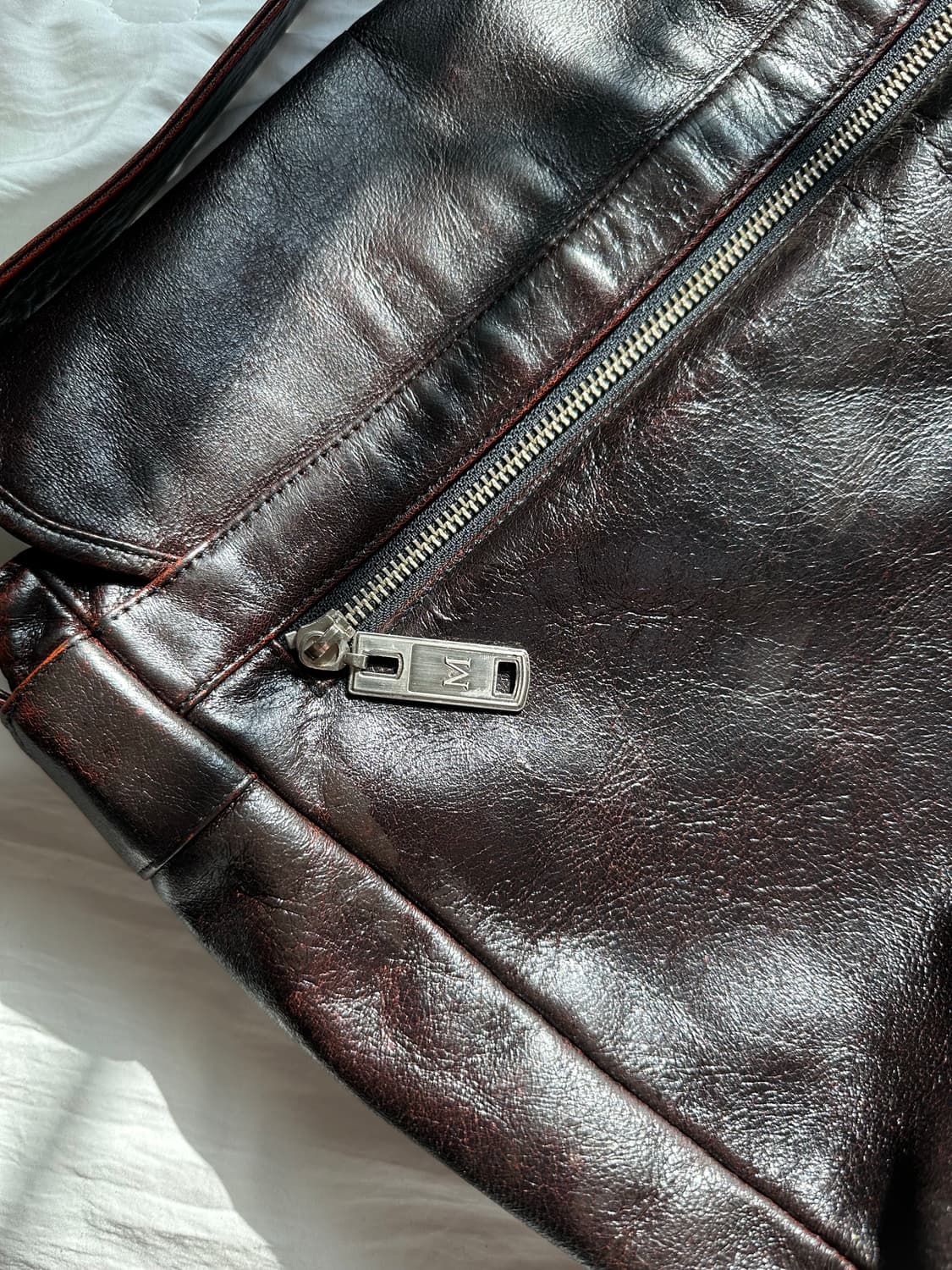 마사키 마츠시마 옴므 가죽 크로스백 상품이미지7