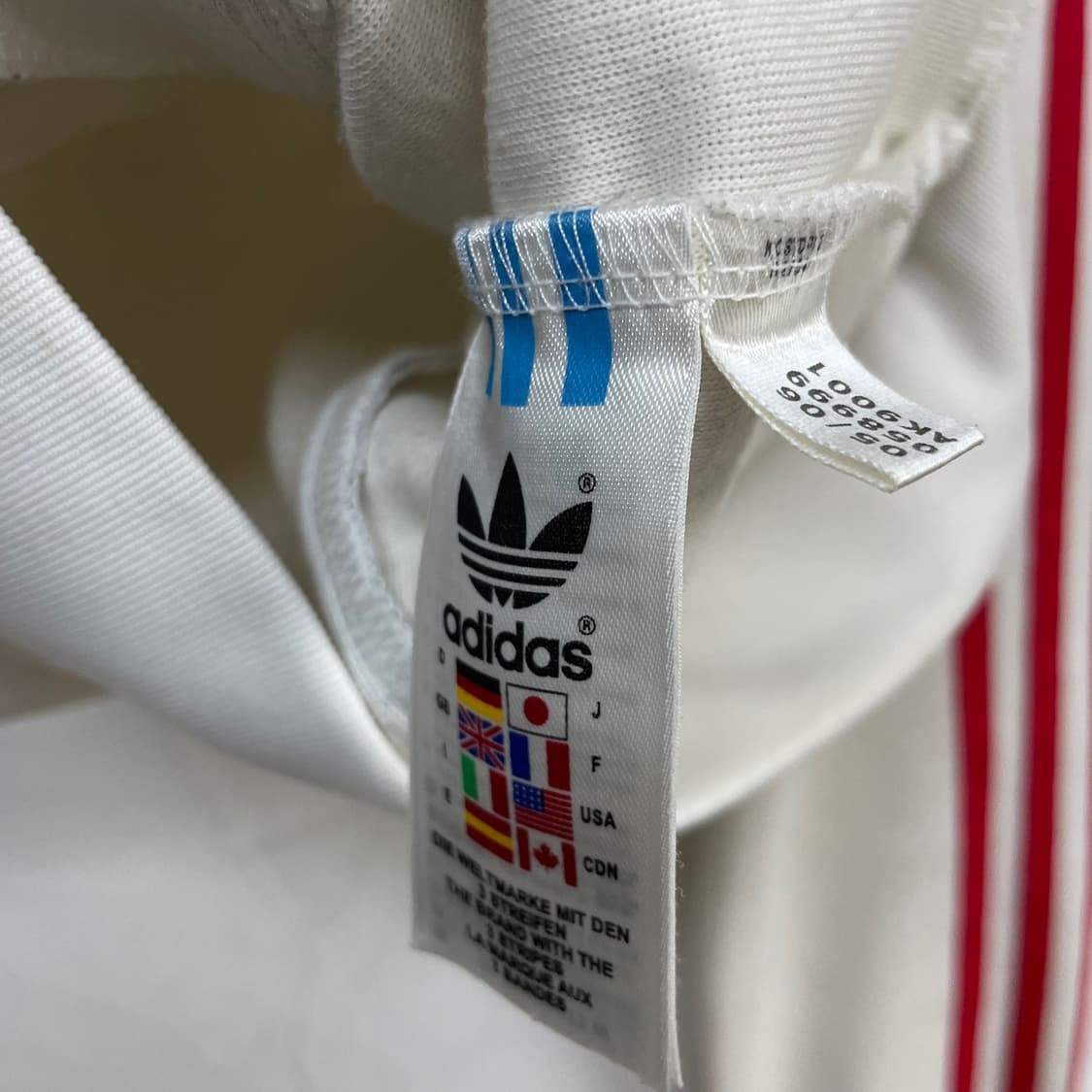 adidas moscow white track top 상품이미지7