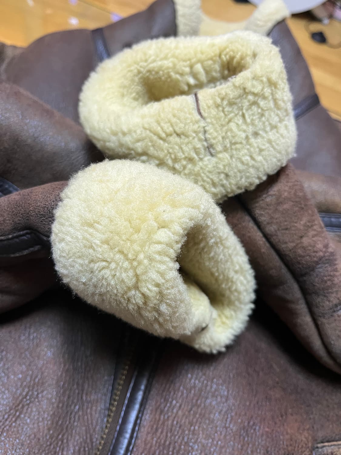 b-3 무스탕 메이드인이탈리아 110 사이즈 상품이미지4