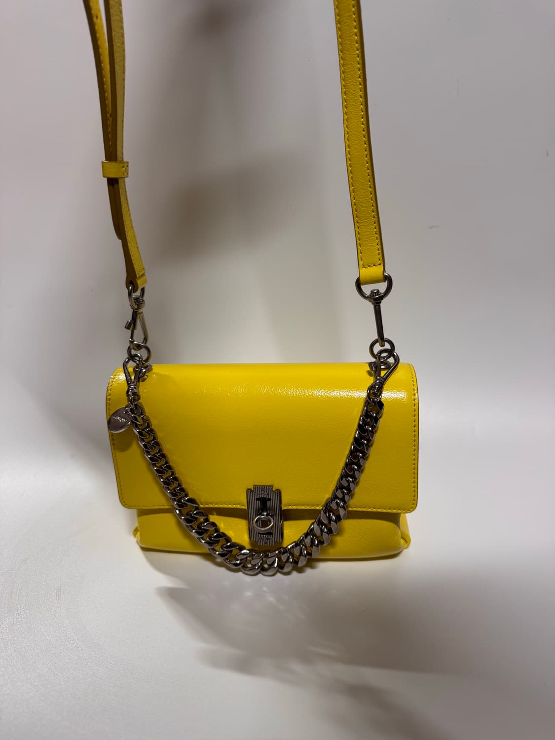 분크 바게트 체인 숄더백 옐로우 미니 상품이미지1