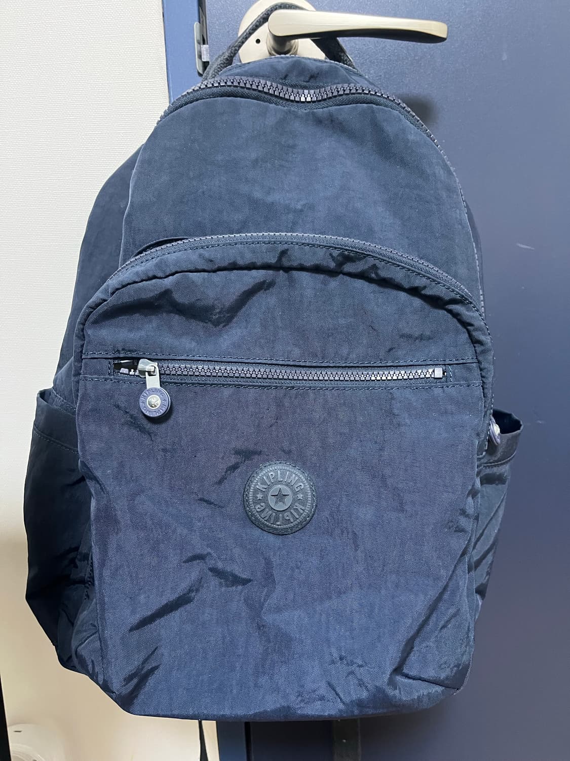 키플링 네이비 백팩 상품이미지1