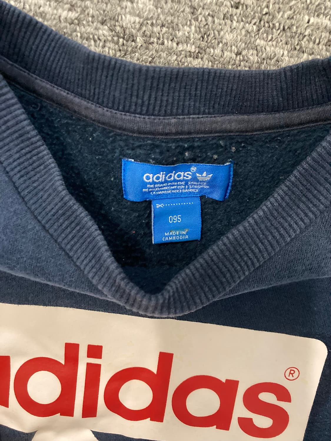아디다스 네이비 맨투맨 95 상품이미지3