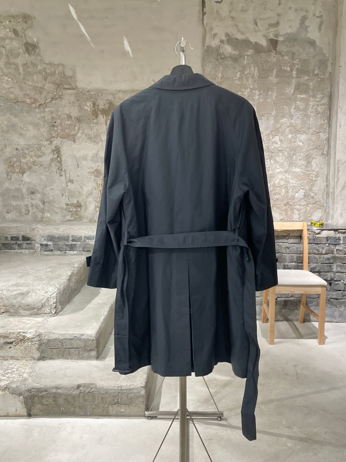 이브 생로랑 디퓨전 옴므 스톤 그레이 히든 버튼 웨이스트 타이 코트 상품이미지6