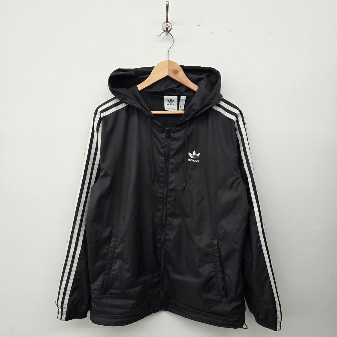 아디다스 삼선 후드 바람막이 블랙 남s 상품이미지1