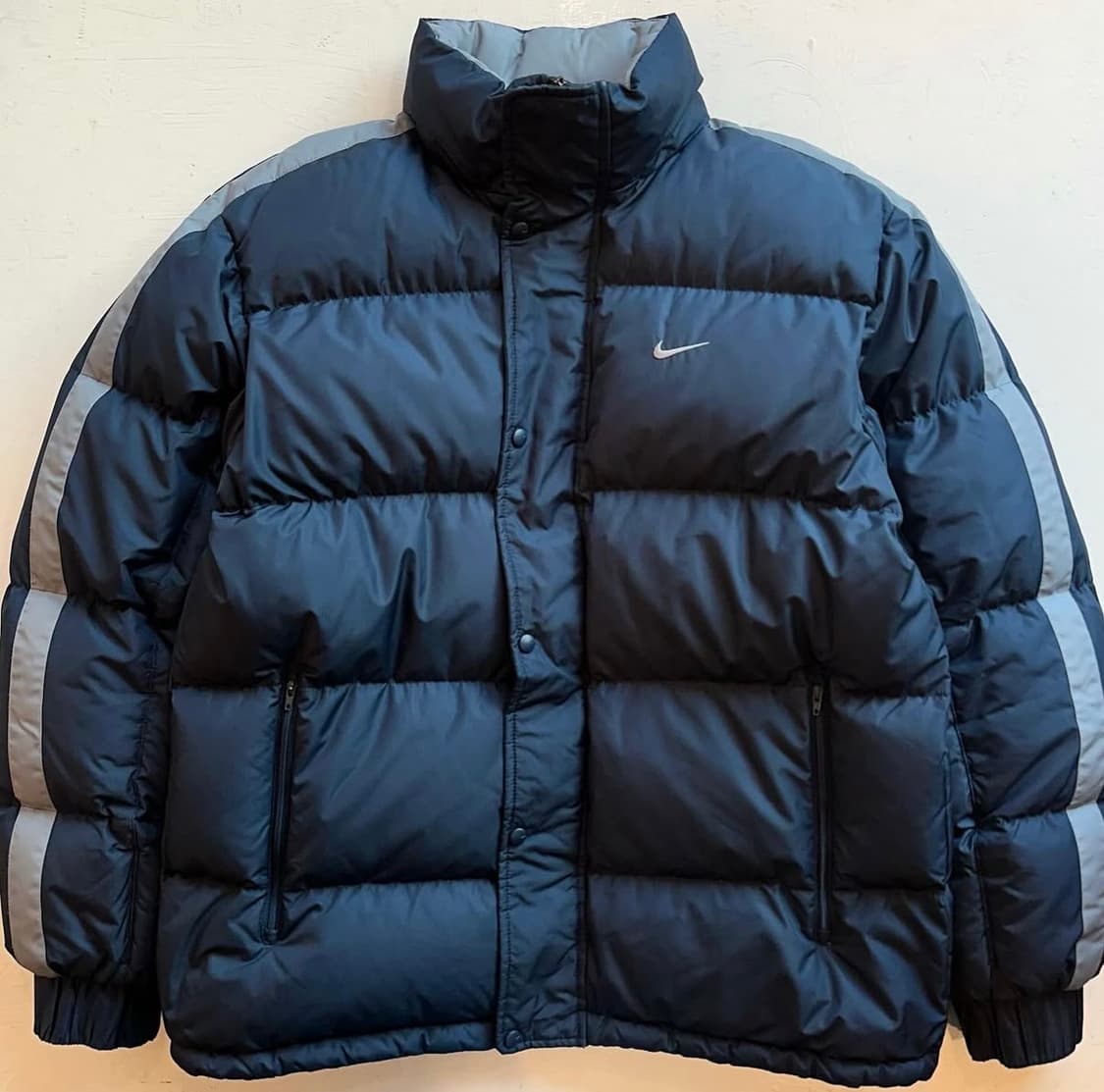 다운 함량 나이키 스우시 트랙 자켓 상품이미지1