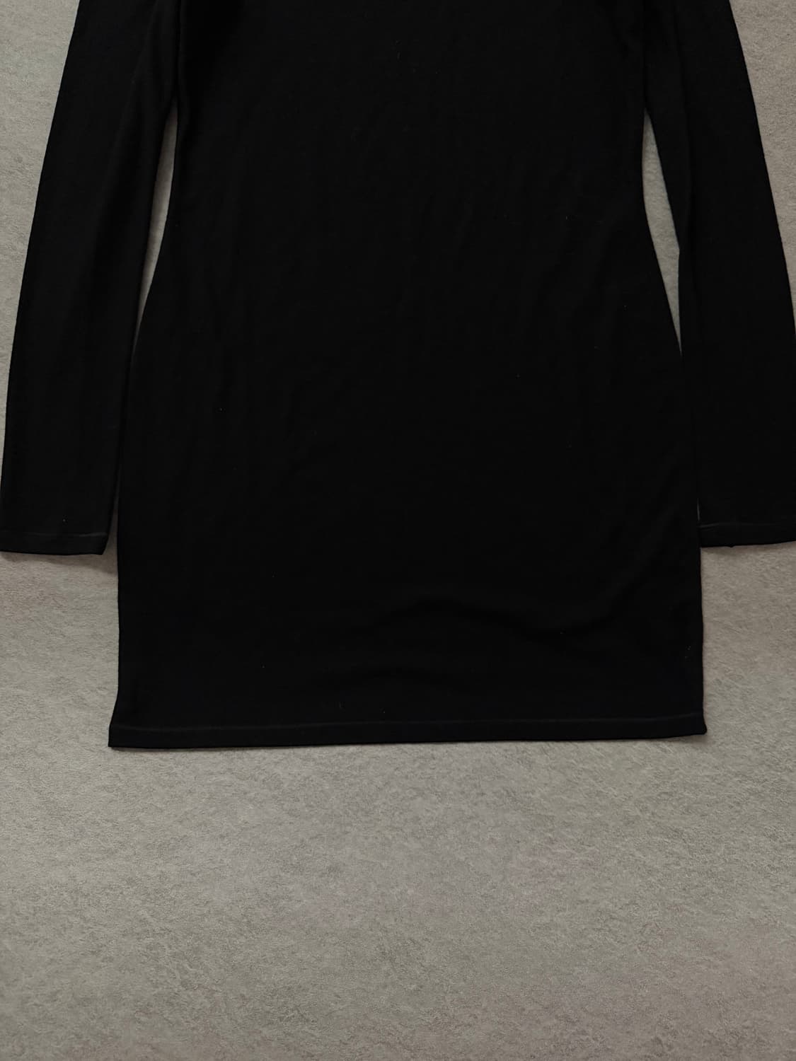 헬무트랭 컷아웃 니트드레스 상품이미지5