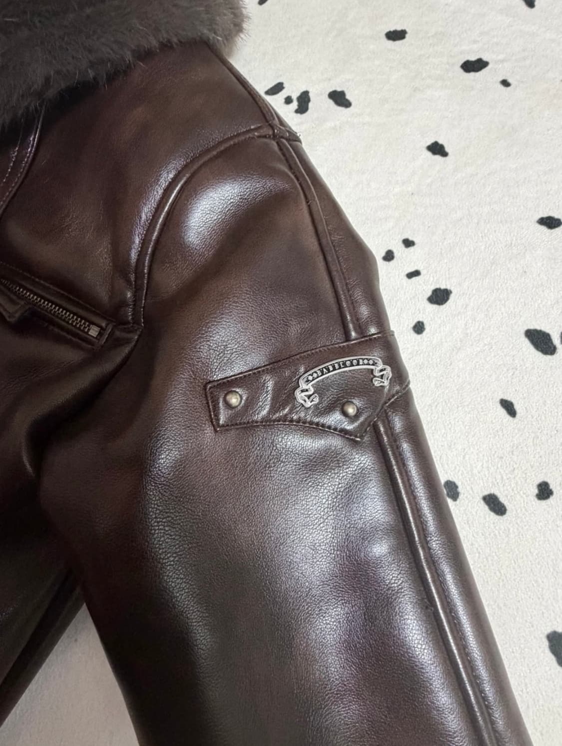 베드블러드 무스탕 브라운 상품이미지2