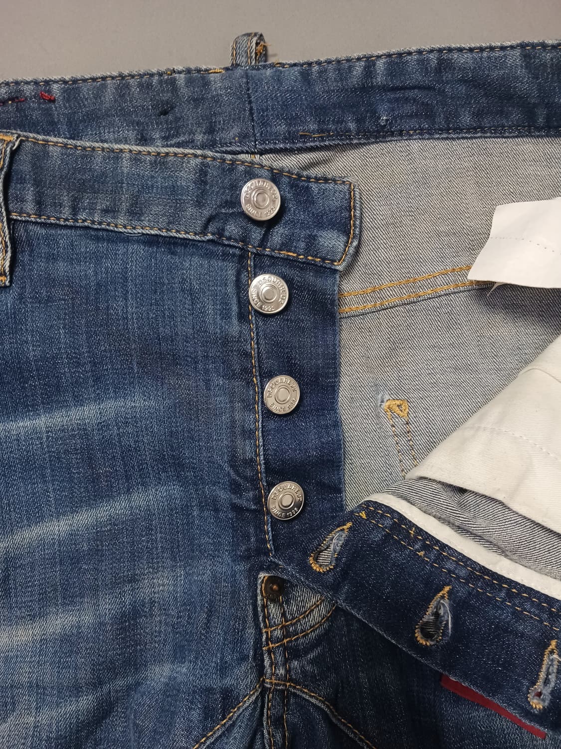 [54] 정품 디스퀘어드2 18FW 디스 타이디바이커진 청바지 상품이미지6