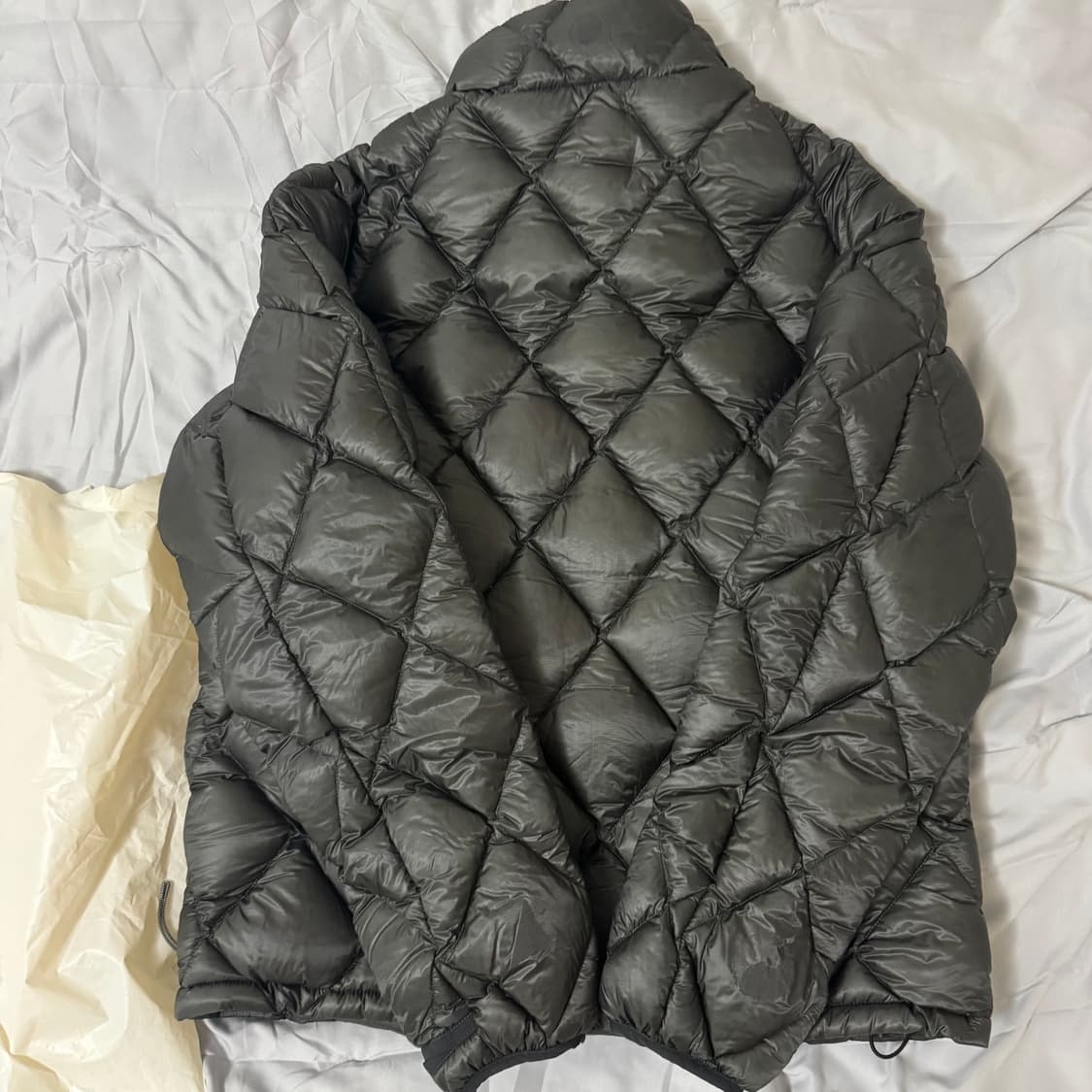 아워레가시 로아 누나 800필 패딩 M 판매 상품이미지2