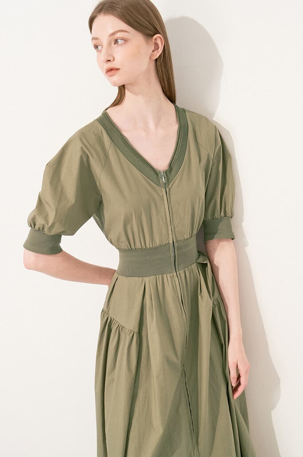 (55사이즈)한섬 타임 브이넥 밴딩 집업 롱원피스 상품이미지3