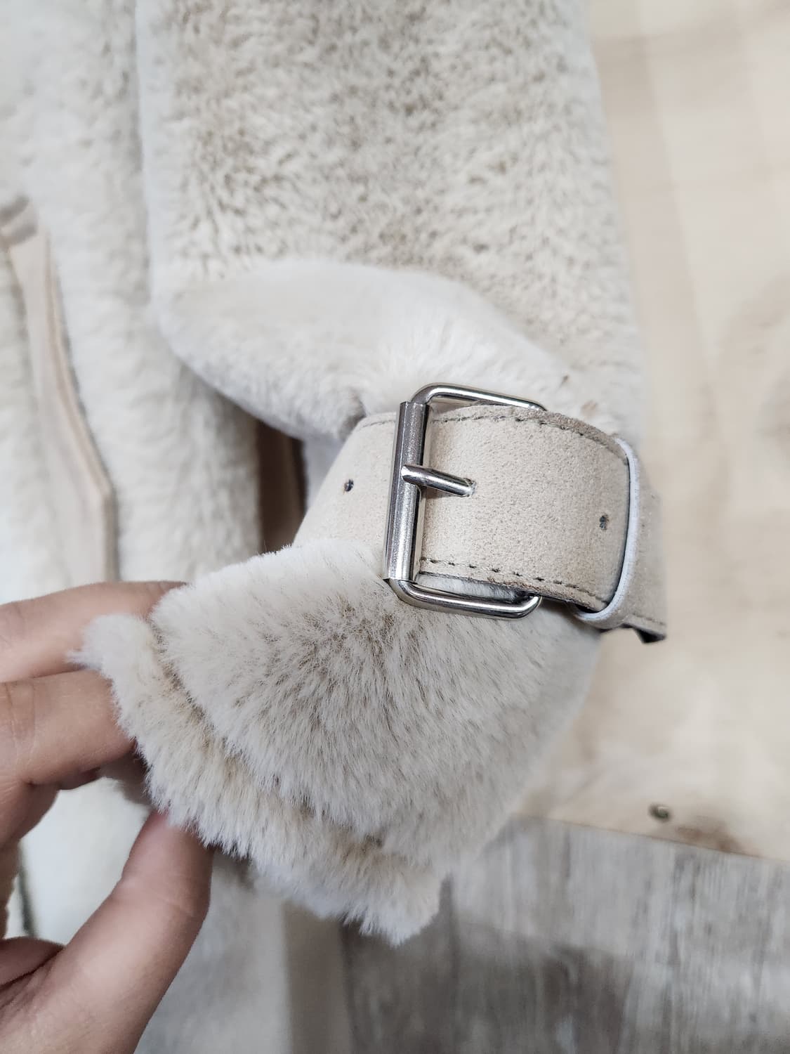 513) 오브제스트 Aubezest 롱 무스탕 코트 상품이미지5