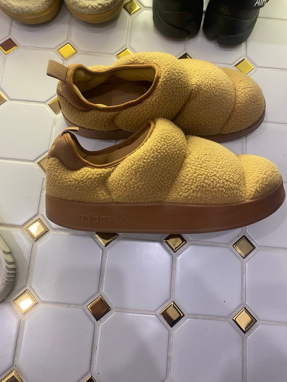 아디다스 퍼피렛 카키 285 상품이미지3