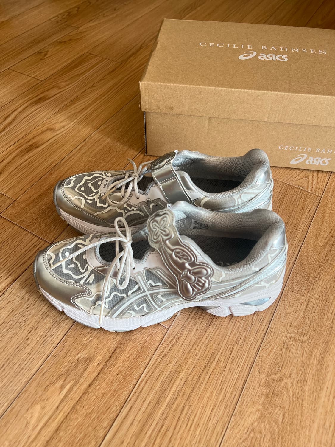 아식스 세실리에반센 GT2160 실버 245 상품이미지2