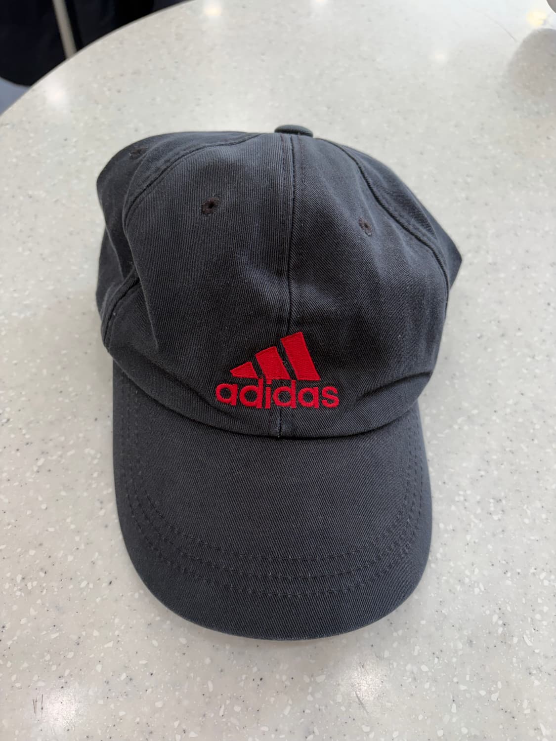 18. 아디다스 빈티지 캡 상품이미지1