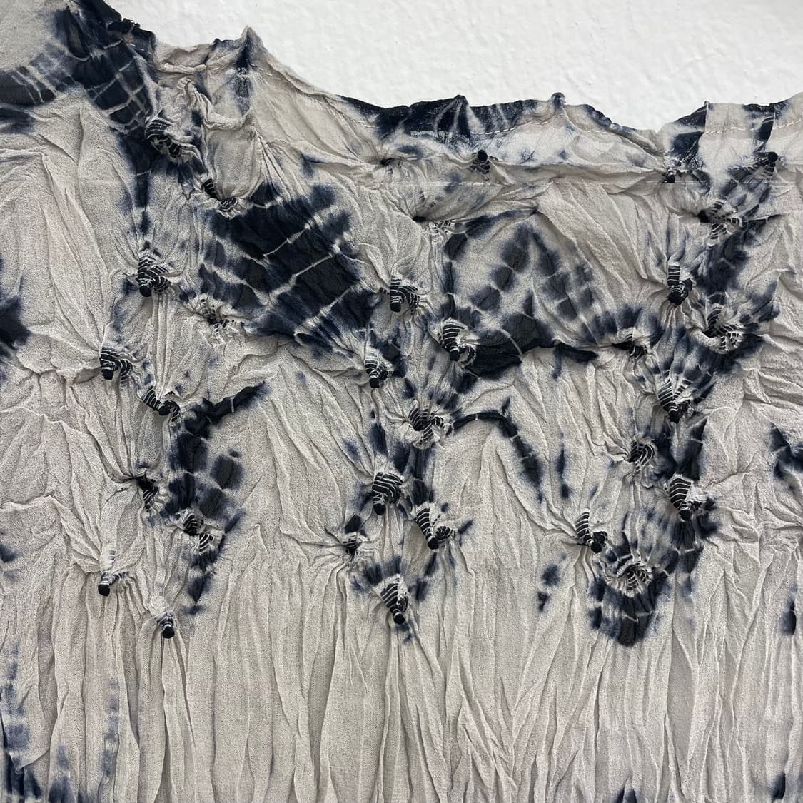 Shadow Tie-Dye Crinkle Top 상품이미지2