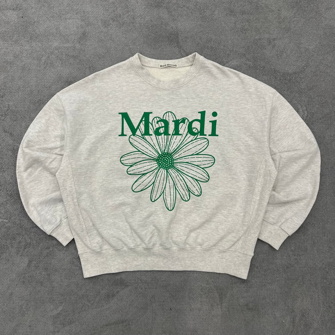 마르디 메크르디 맨투맨 상품이미지1