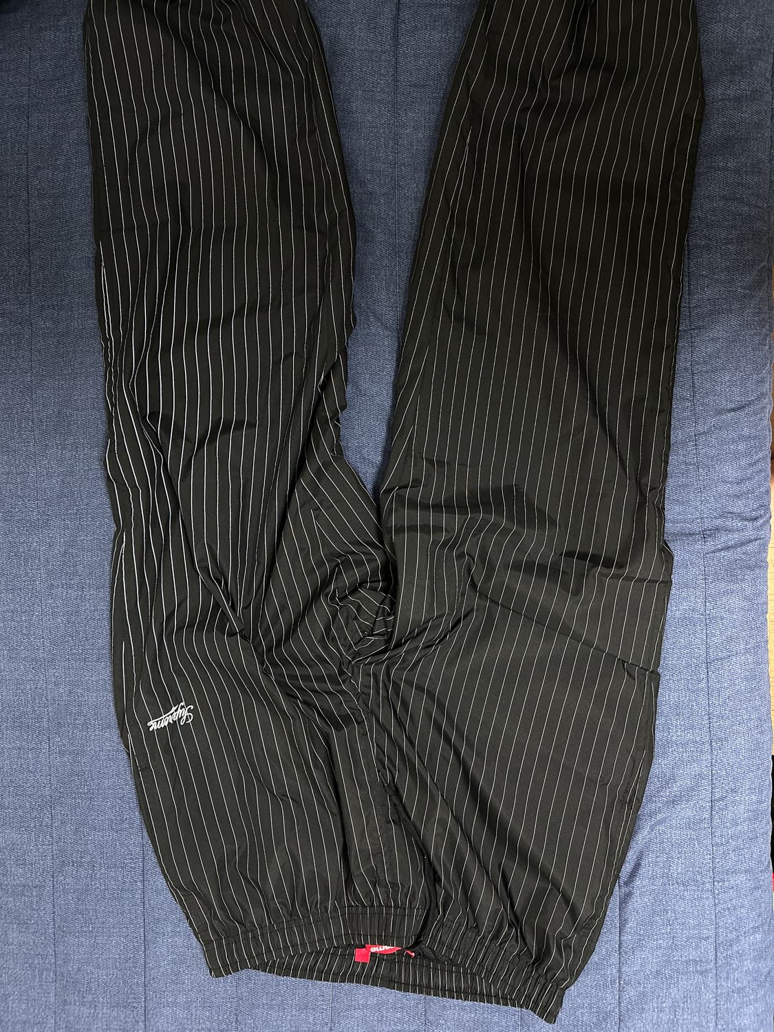 24fw슈프림 리플렉티브 핀스타리프 트랙 팬츠 블랙 L 2회착 상품이미지3