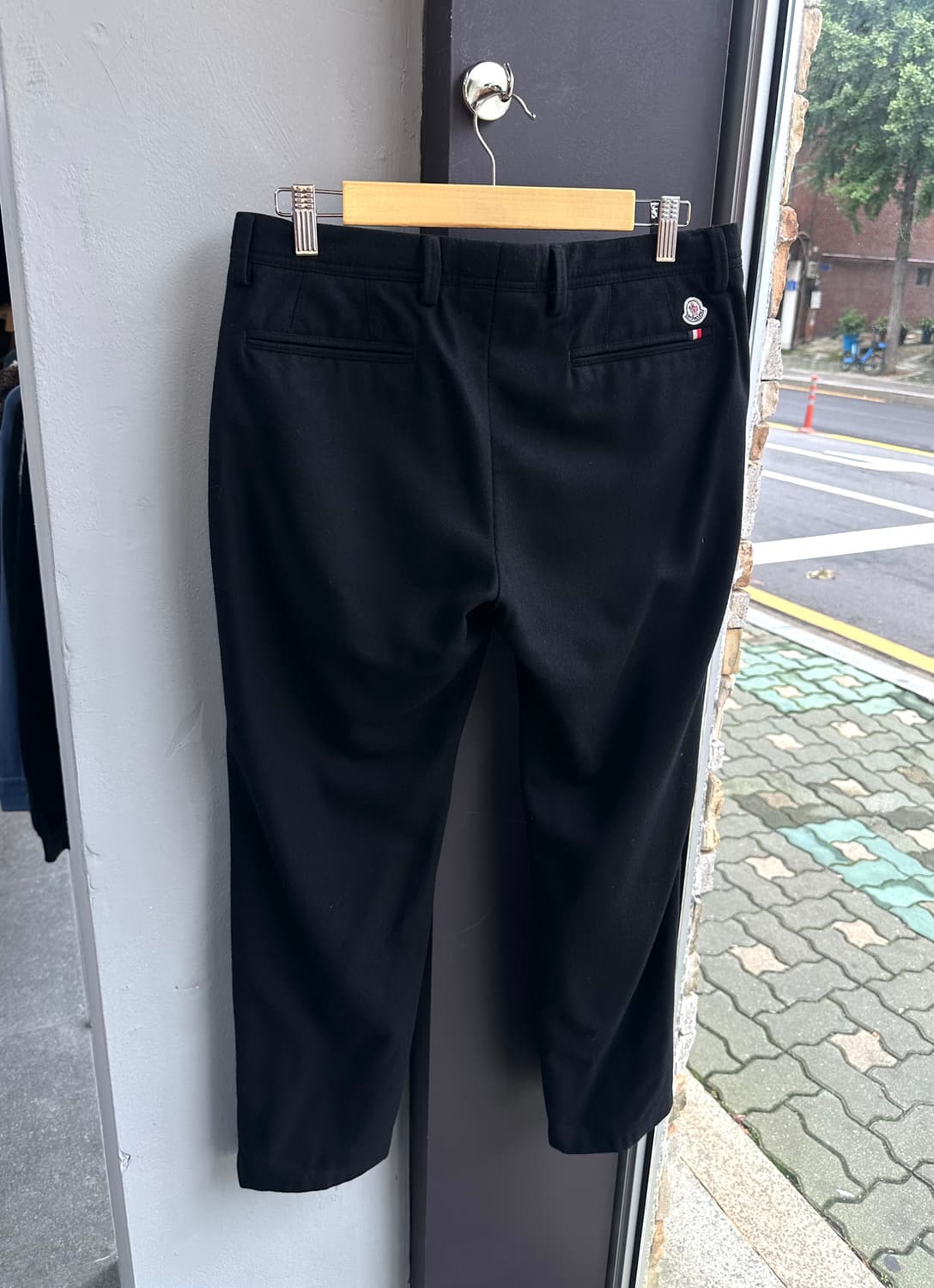 31/ 몽클레어 백로고 트라우저 팬츠 상품이미지9