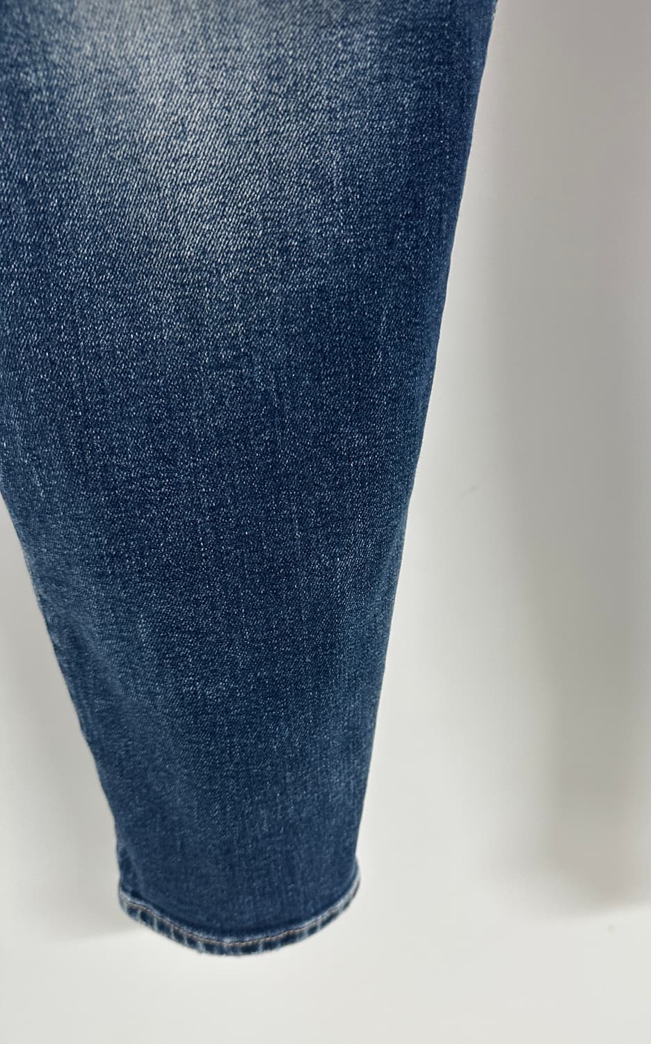 [알마니익스체인지] 남성 테이퍼드 청바지 상품이미지6