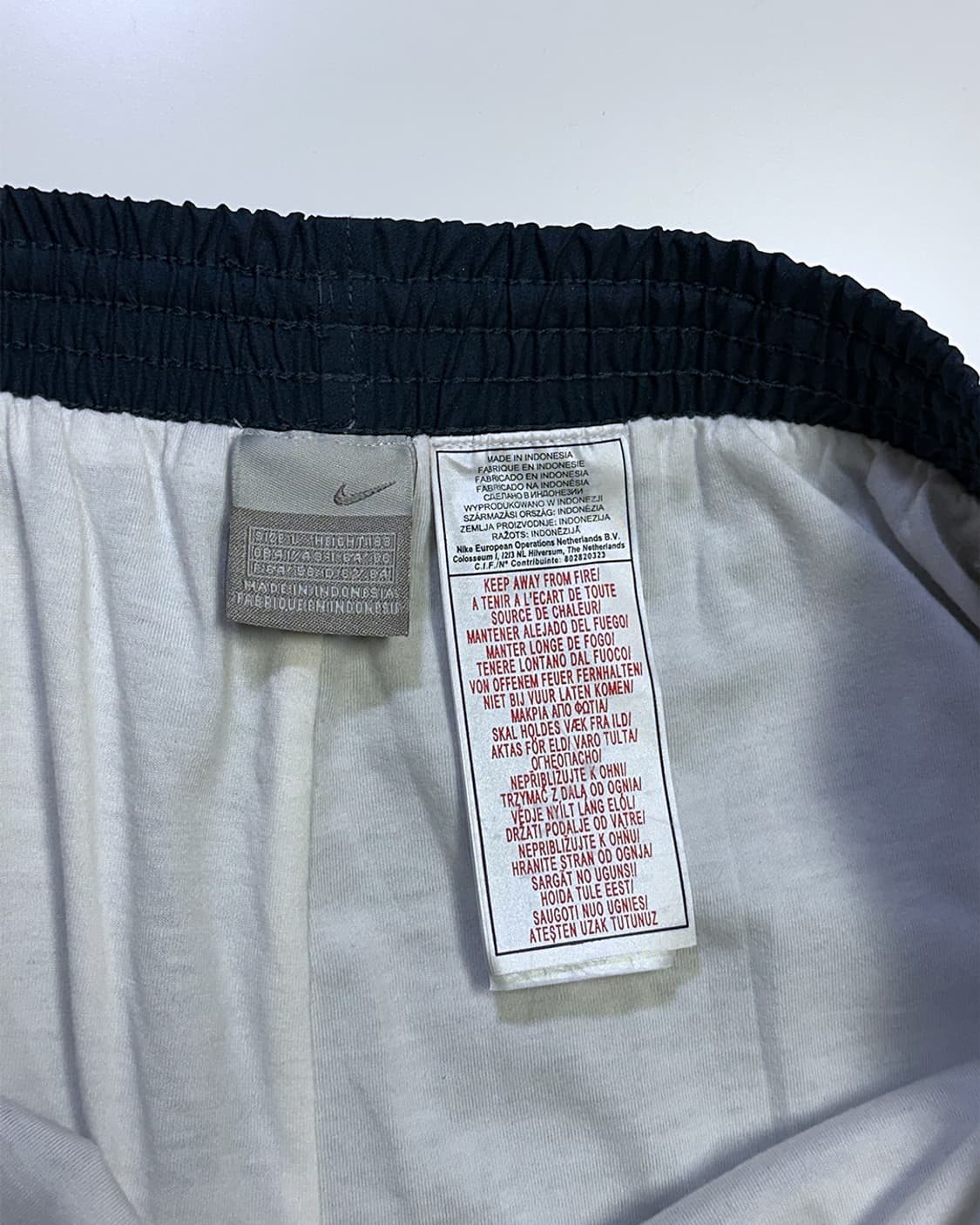 나이키 사이드라인 트랙팬츠 상품이미지3