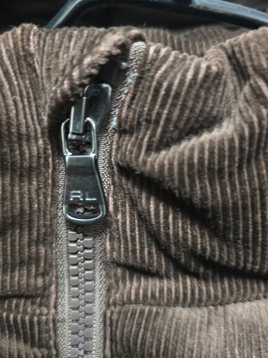 폴로 코듀로이 패딩 브라운
- XL 사이즈 상품이미지2