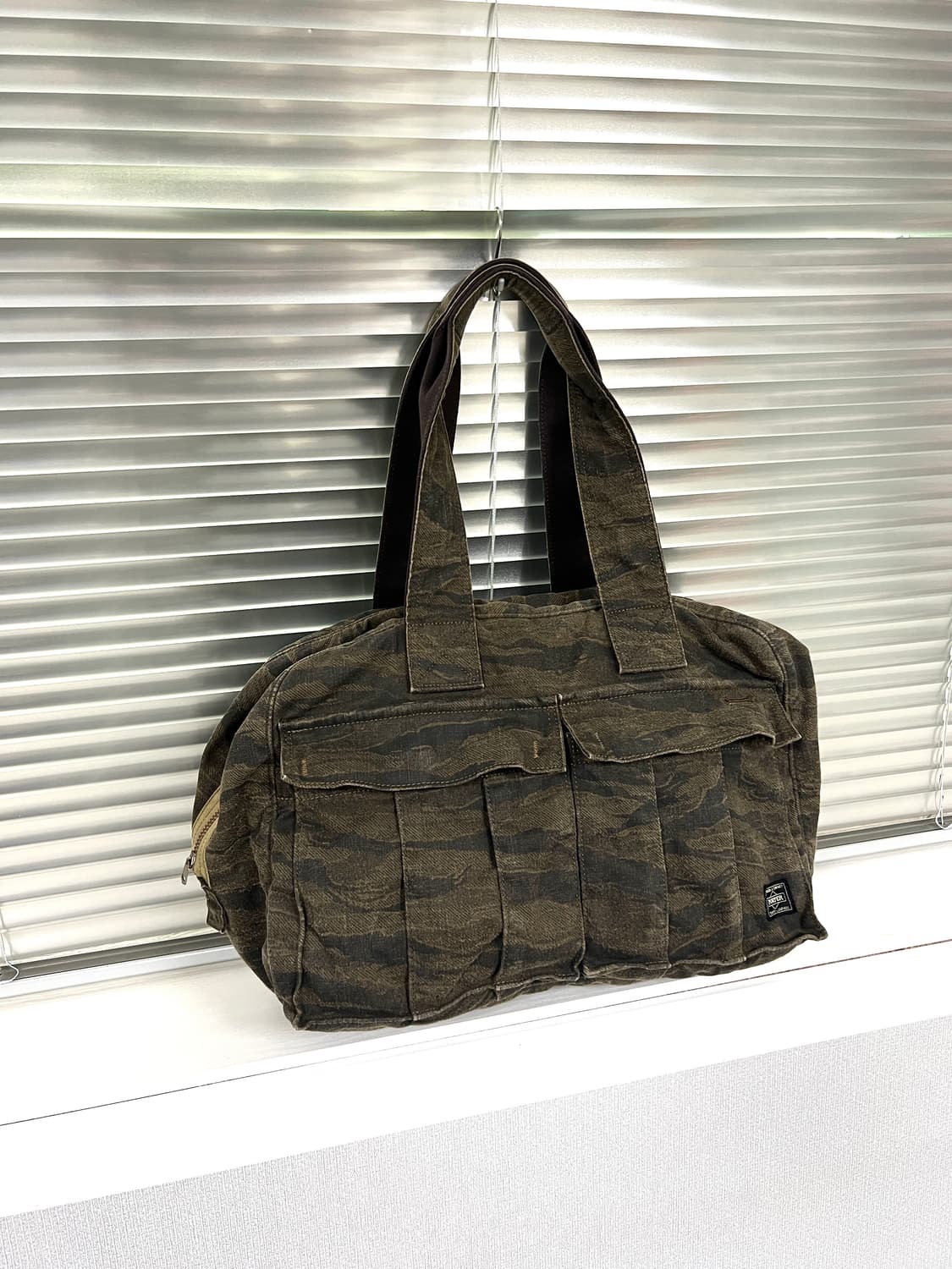 PORTER-GREEN EYE TOTE BAG 상품이미지1