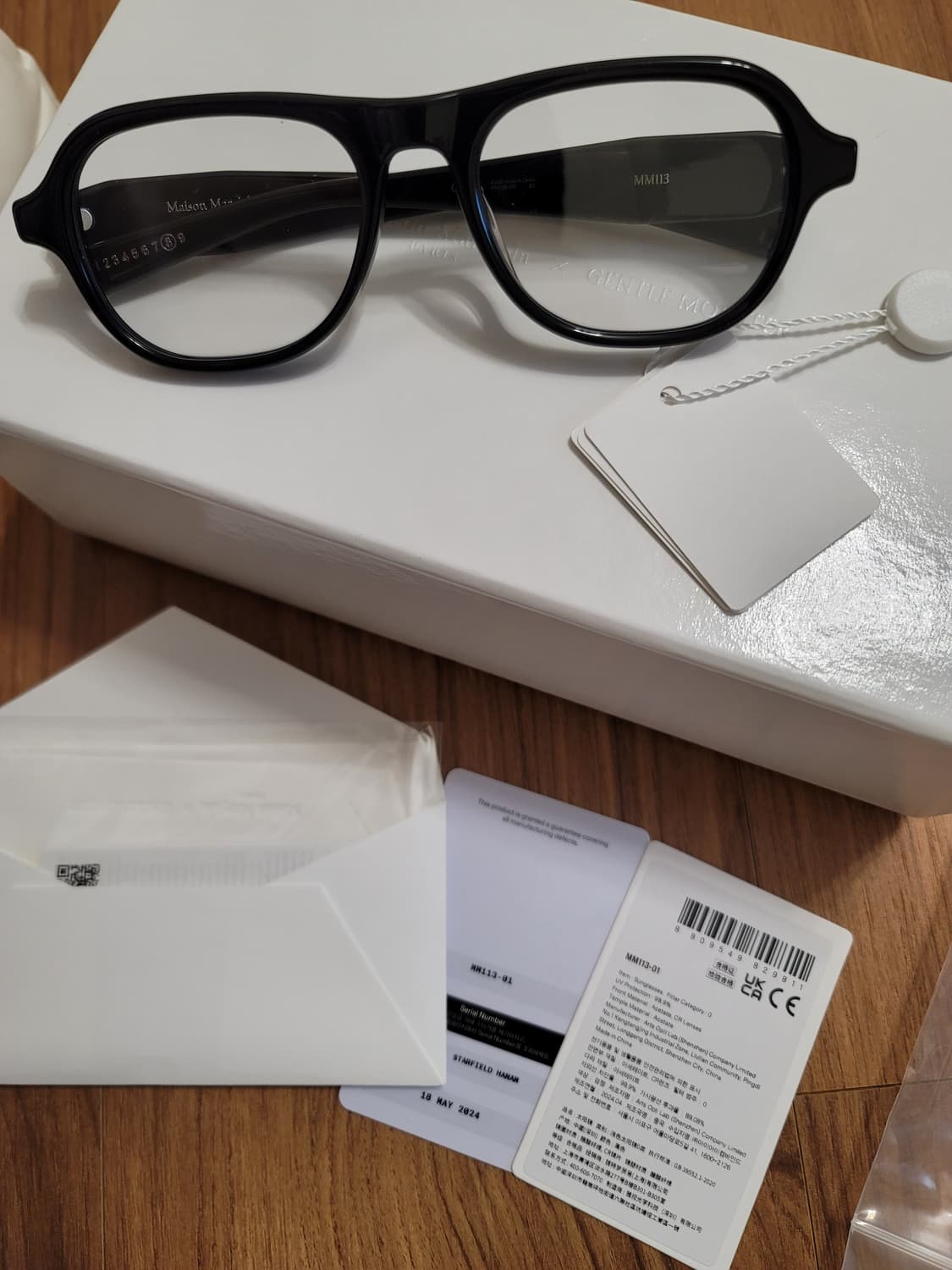 젠틀몬스터 마르지엘라 mm113 블랙 판매합니다. 상품이미지6