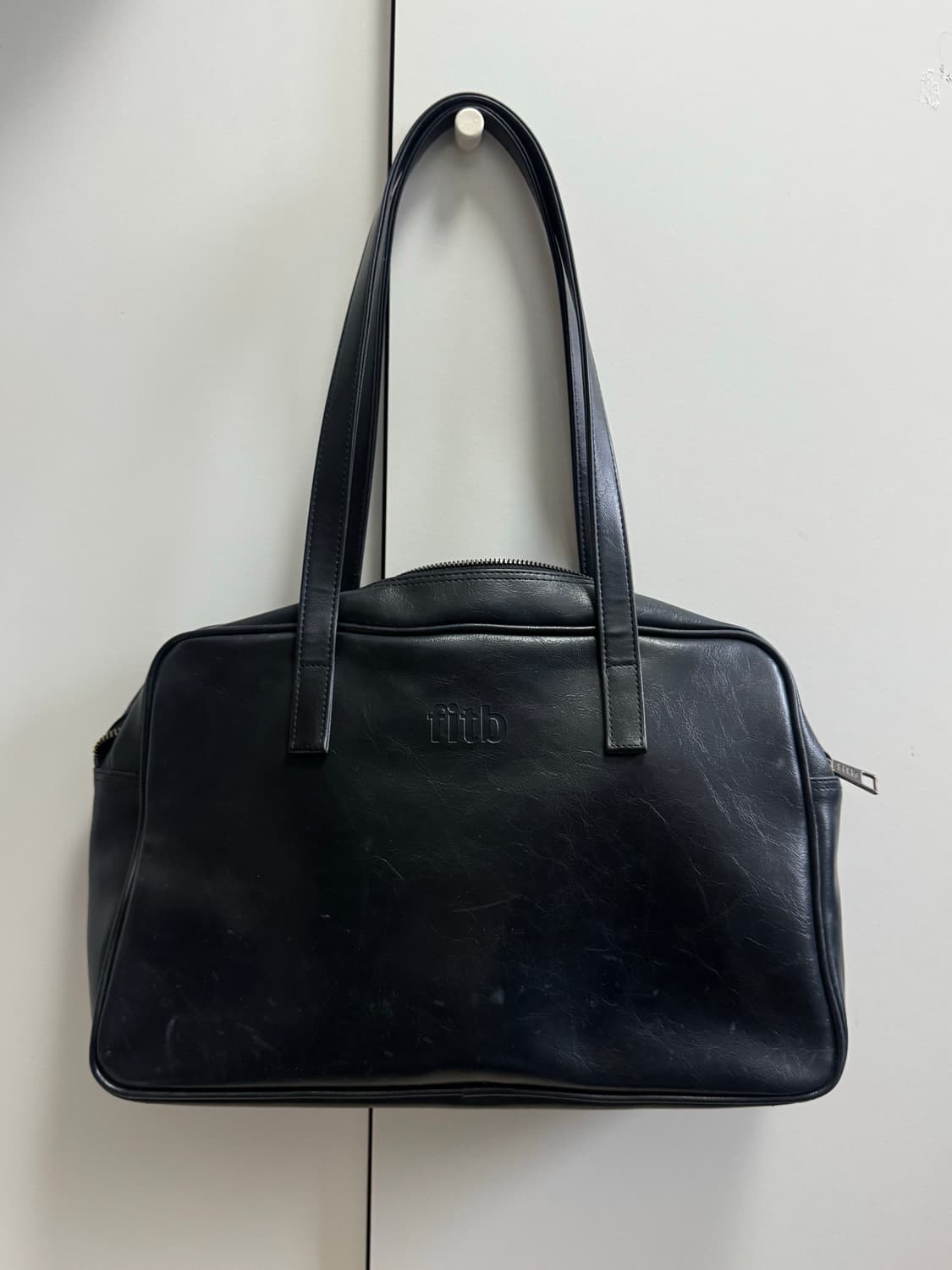 필인더블랭크 숄더백 블랙 상품이미지1