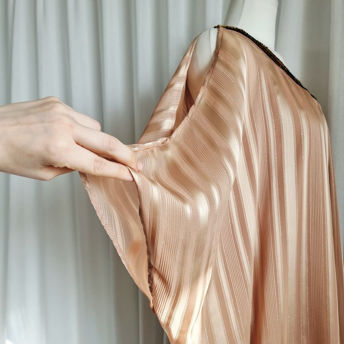 Petit Poudre 금사 드레이핑 셔링 원피스 드레스 (프리) 새상품 상품이미지4