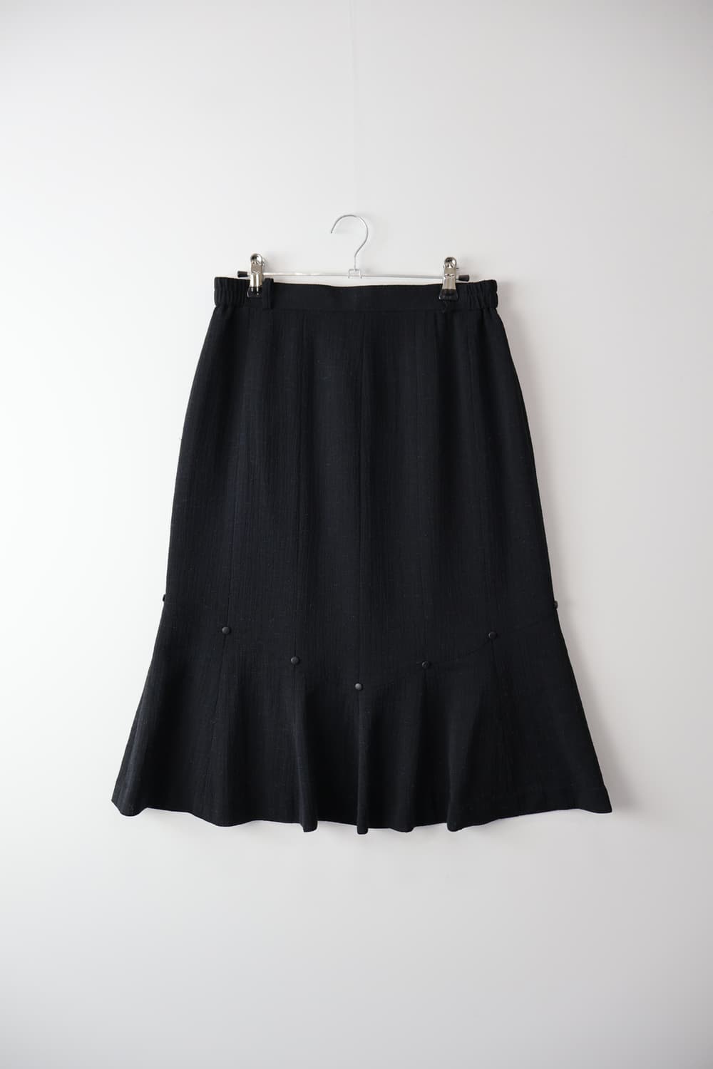 Jpn Button-Detail Mermaid Midi Skirt 상품이미지6