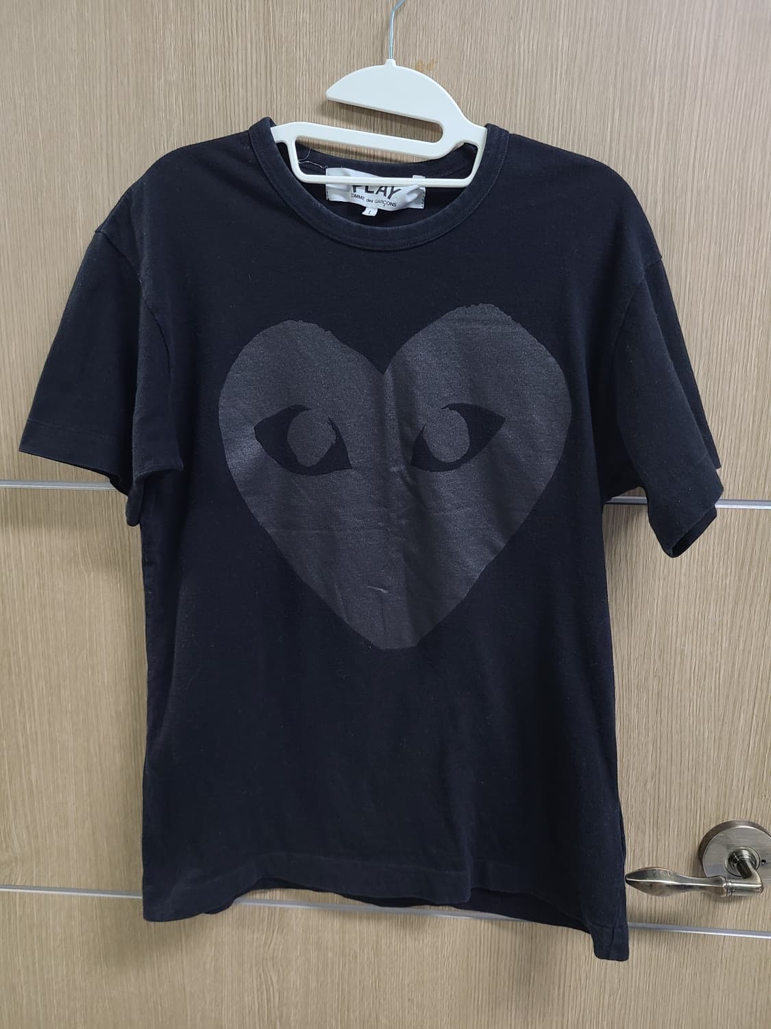 꼼데가르송 블랙 반팔티 상품이미지1