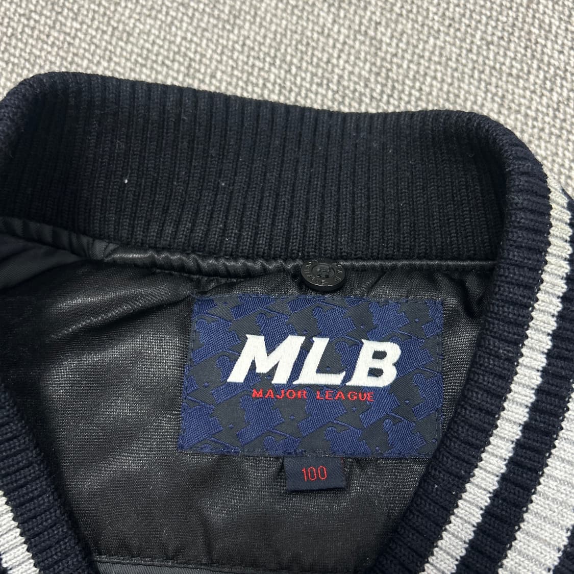 MLB 양키즈 스타디움 바시티 자켓(100) 상품이미지2
