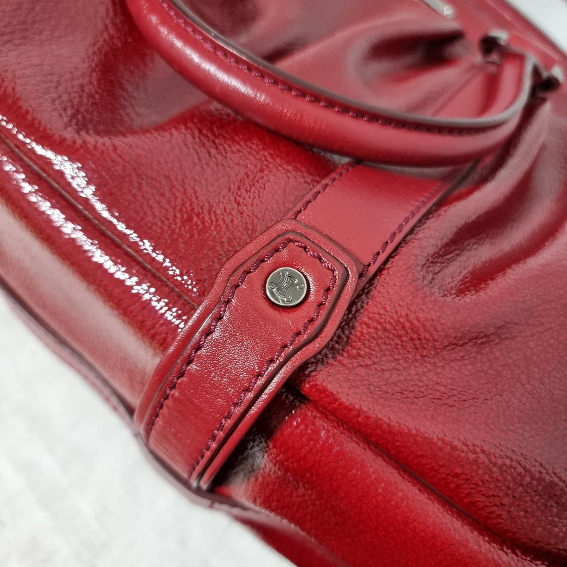셀린느 레드 에나멜 가죽 토트백 (사이즈 넉넉함) 상태양호 상품이미지7