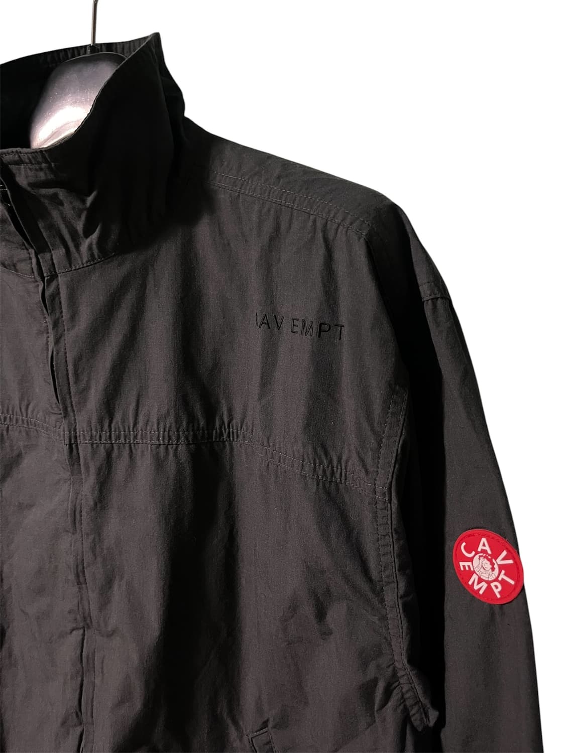 [L] 카브엠트 스탠드 카라 집업 자켓 차콜 상품이미지2