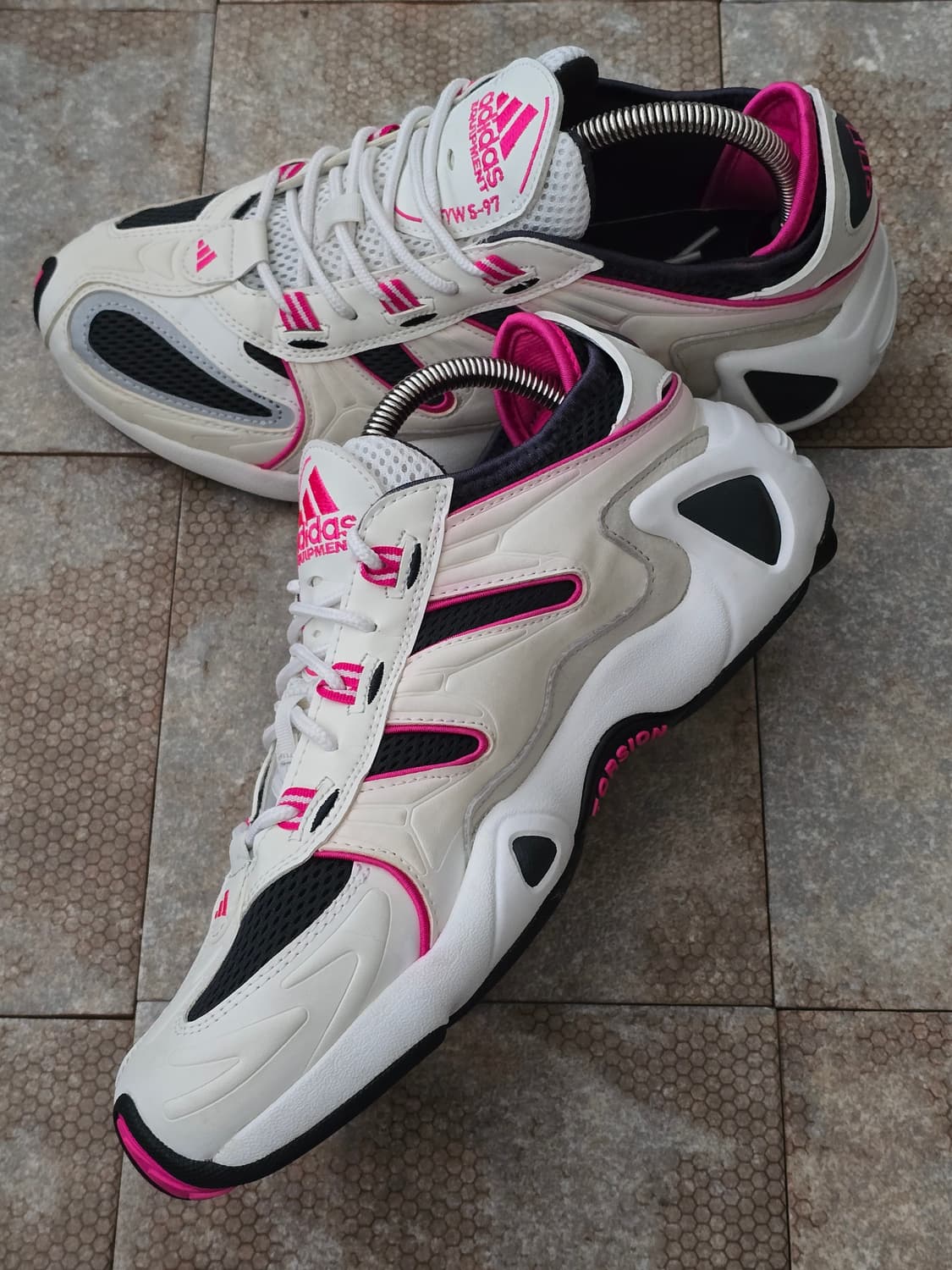 (265)아디다스 이큅먼트 fyw s-97 상품이미지5